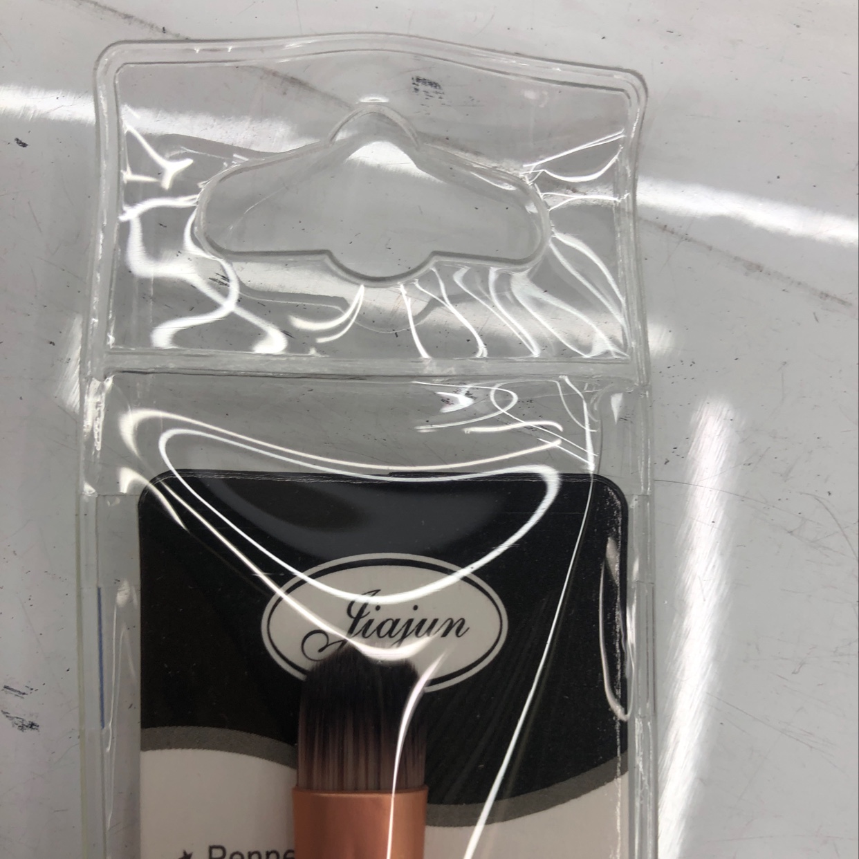 7.2 White stem eyeshadow brush Application Scenario