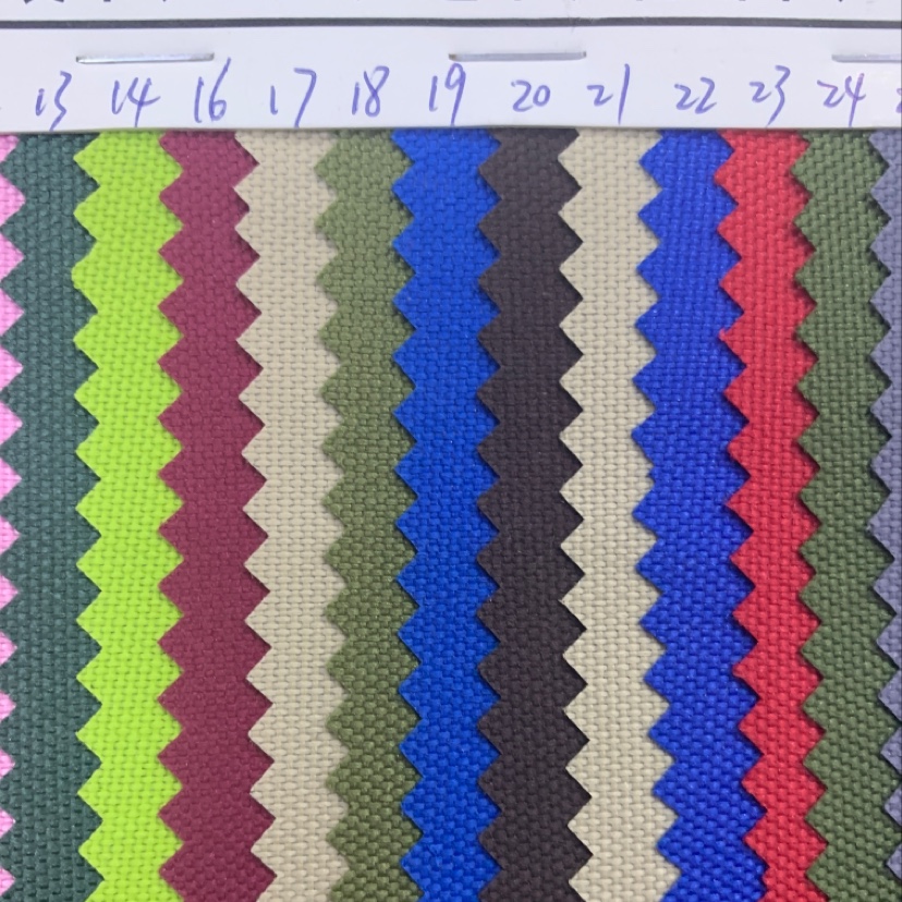 厂家直销热销新款皮革大量现货高中低档箱包沙发鞋材面料9x6pu细节图