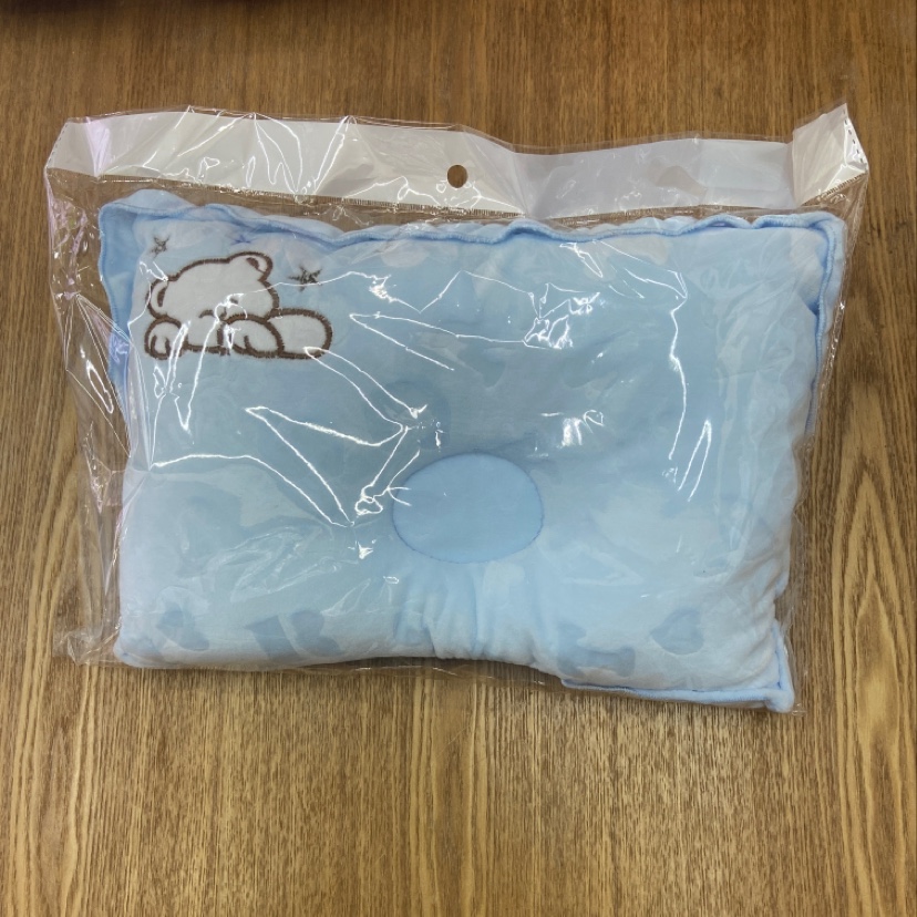 Pillow Setting Pillow Crystal Velvet New Lace Bear Model details Picture