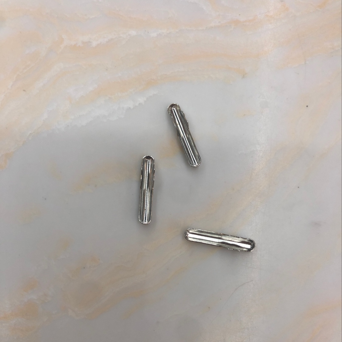 The rope in baotou, the bullet rope clip, copper, iron, stainless steel can be customized, welcome inquiry 👏 🏻 Application Scenario