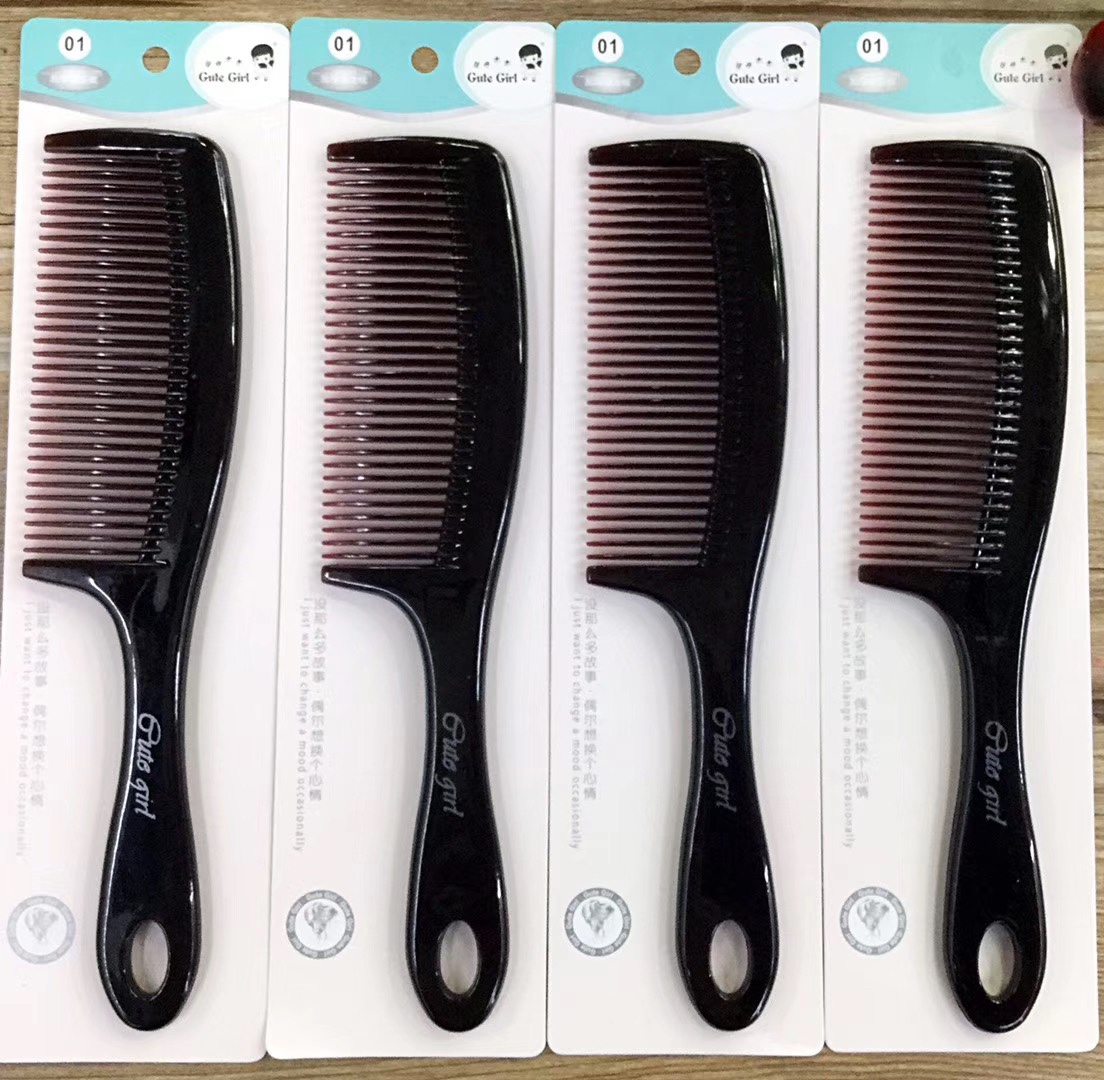 Dark and elegant straight hair styling comb Application Scenario
