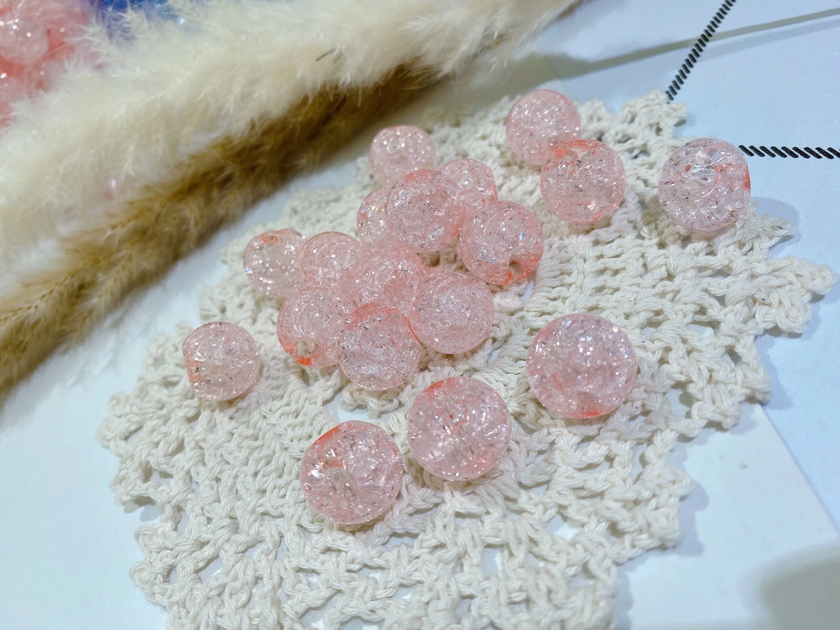 Acrylic perforated round ball floral headband accessory detail image 7
