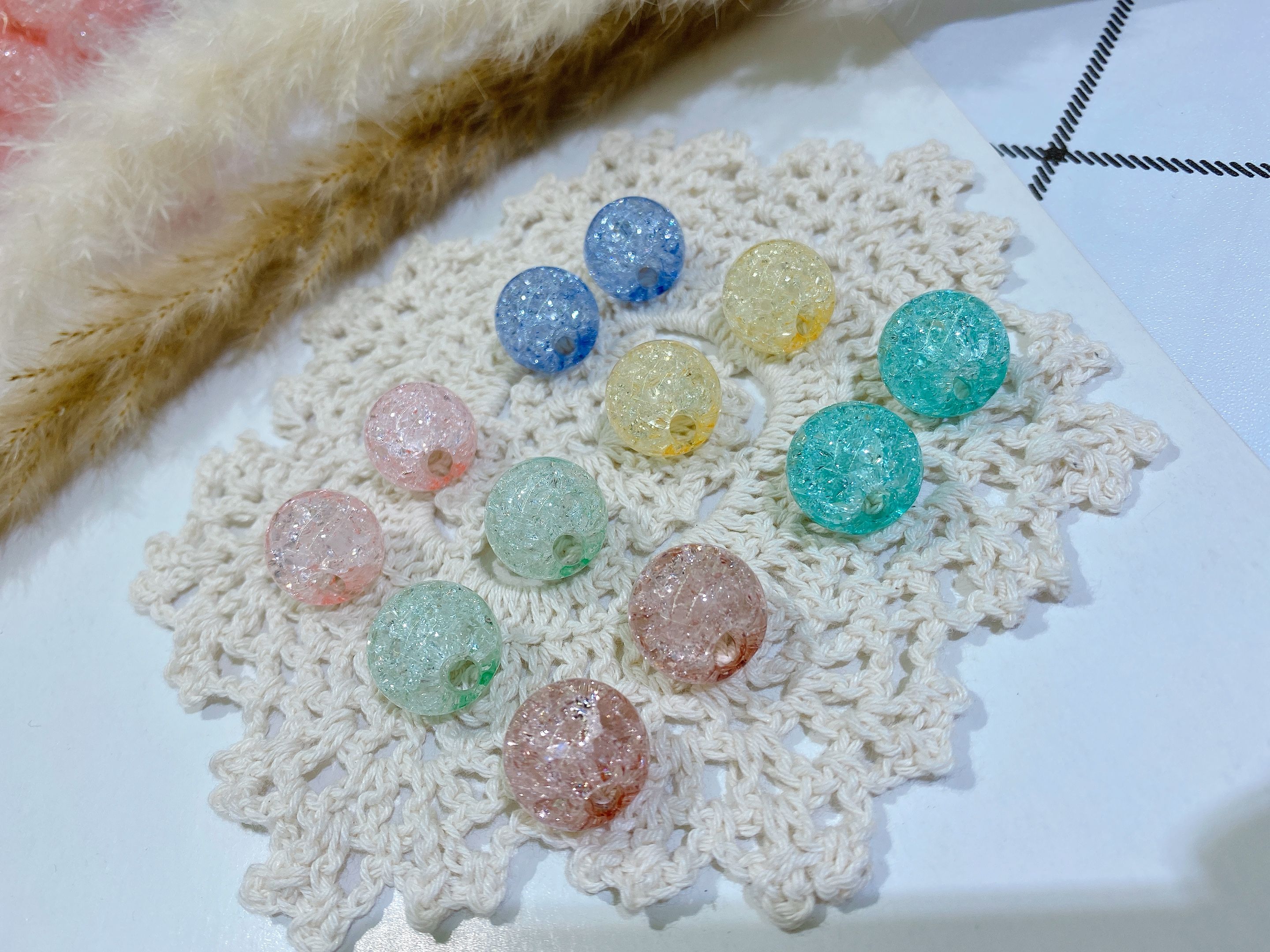 Acrylic perforated round ball floral headband accessory detail image 1
