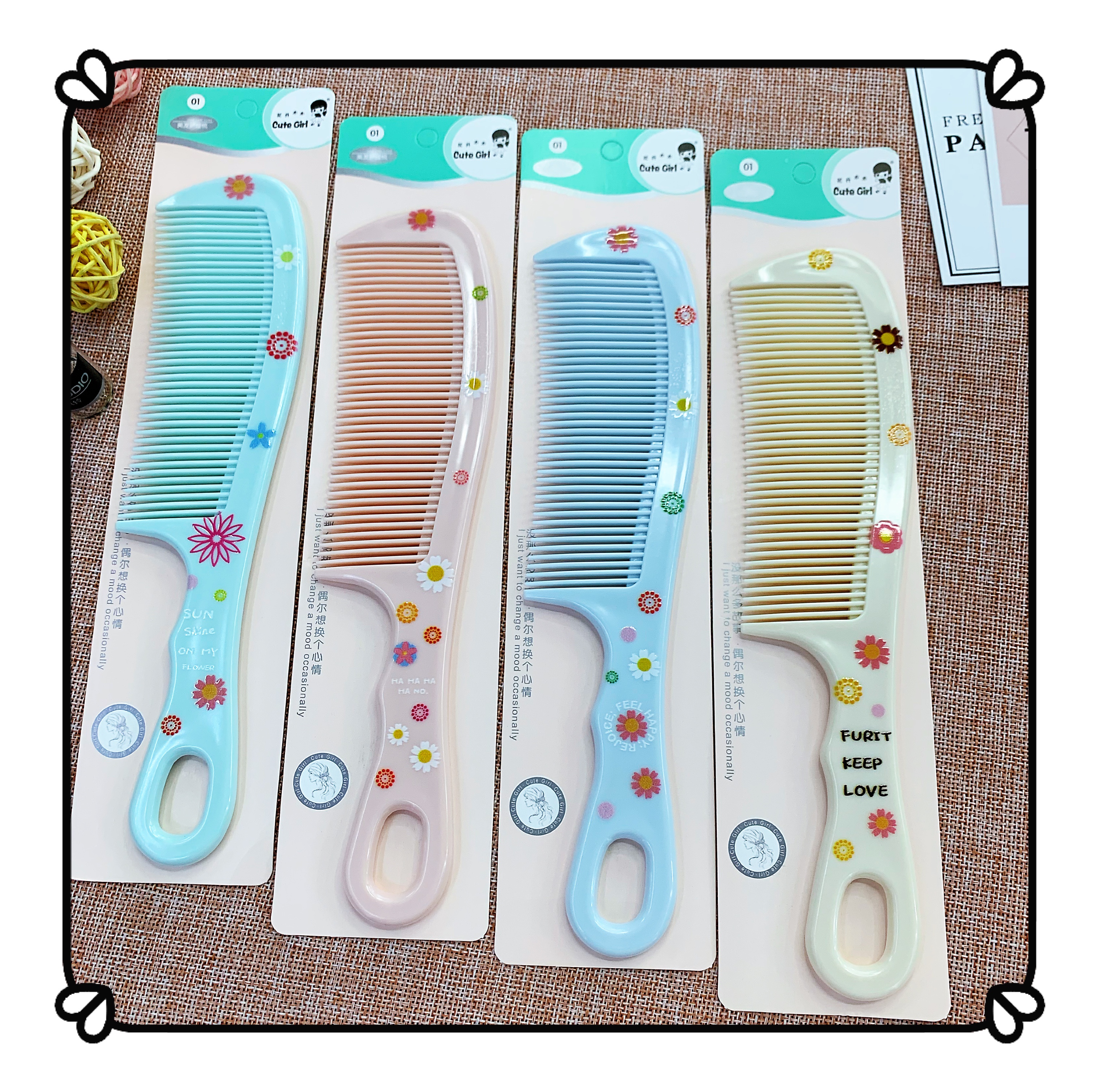 This fresh, elegant and fashionable printed comb is a practical family style hair comb undefined
