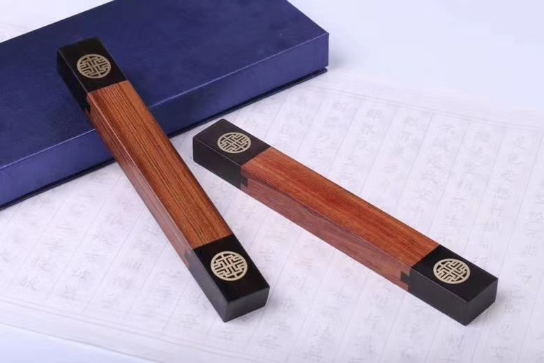 紫光檀、非洲酸枝镇尺详情9