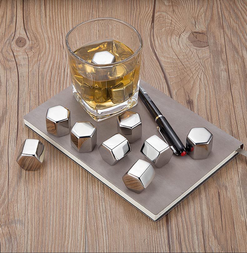 Stainless steel hexagonal ice cubes, 304 material, bar and hotel supplies, cocktail supplies detail image 3