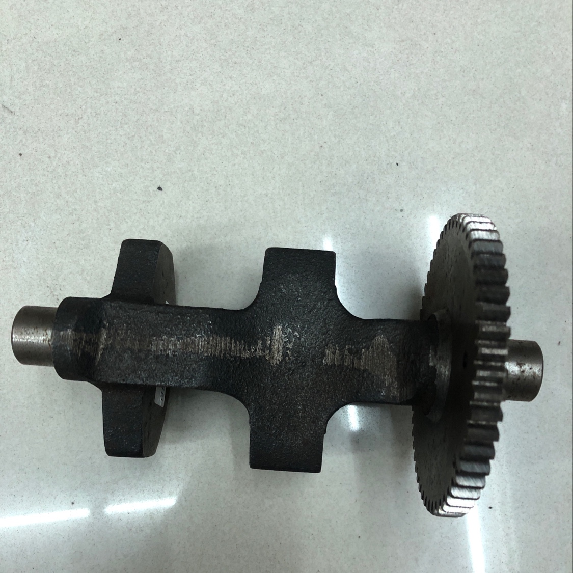 Balance shaft