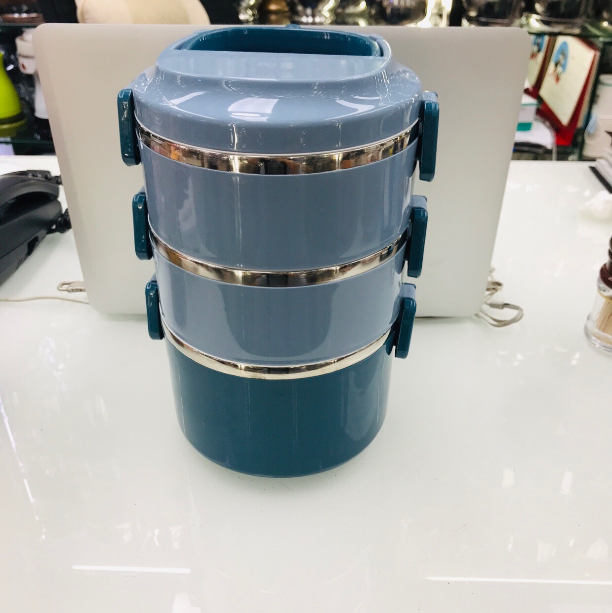 2400ML round 3-layer lunch box