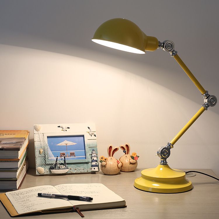 Simple creative led office desk lamp made of iron work bedroom bedside lamp made of Nordic iron work