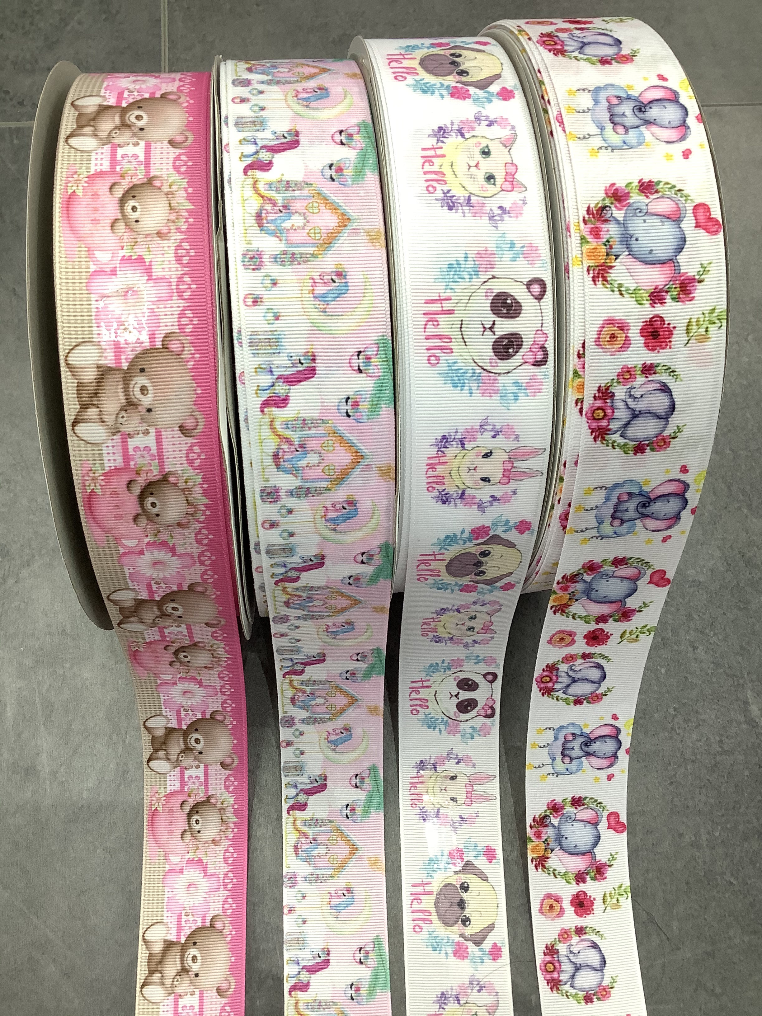 数码印花，质量绝对，款式新颖时尚，也可定制，厂家直销，价格优惠白底实物图