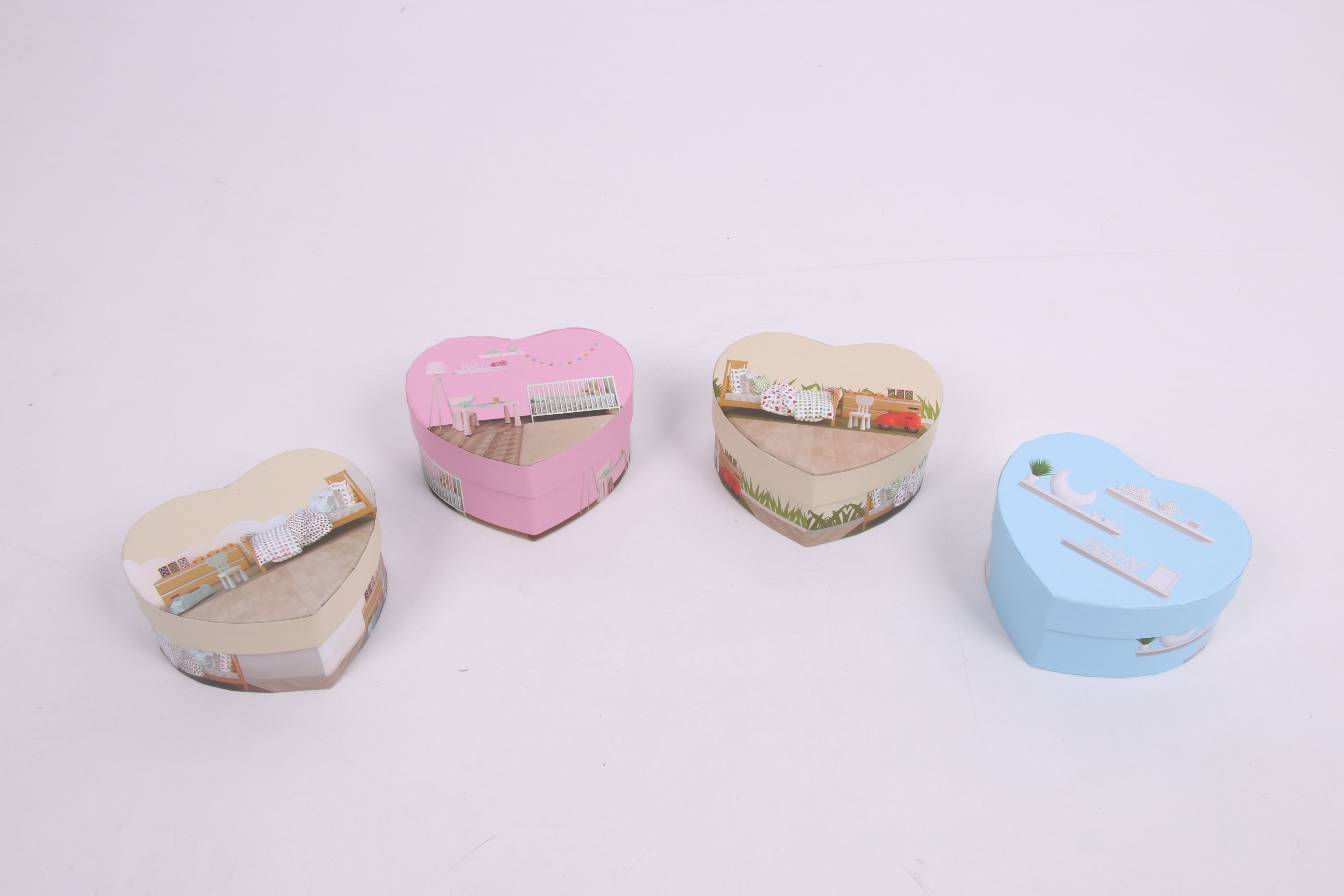 A single heart-shaped gift box, jewelry box, present box and wedding candy box Specification image