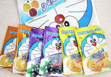 马来西亚原装进口食品哆啦a梦什锦水果味维生素c软糖