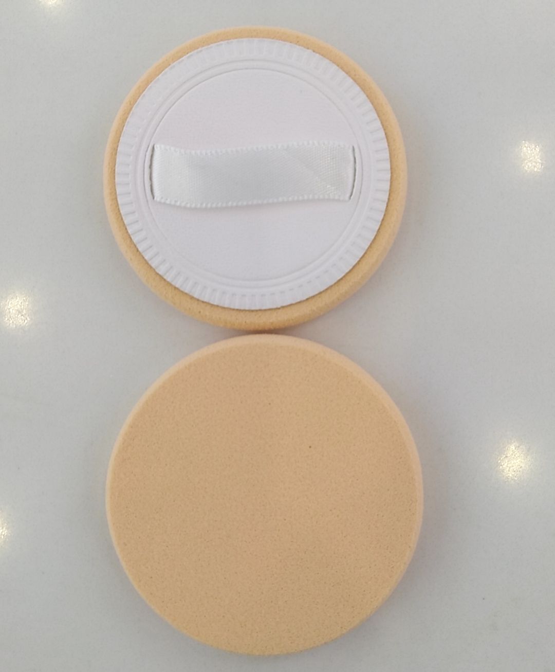 One side is leather and the other side is latex air cushion details Picture