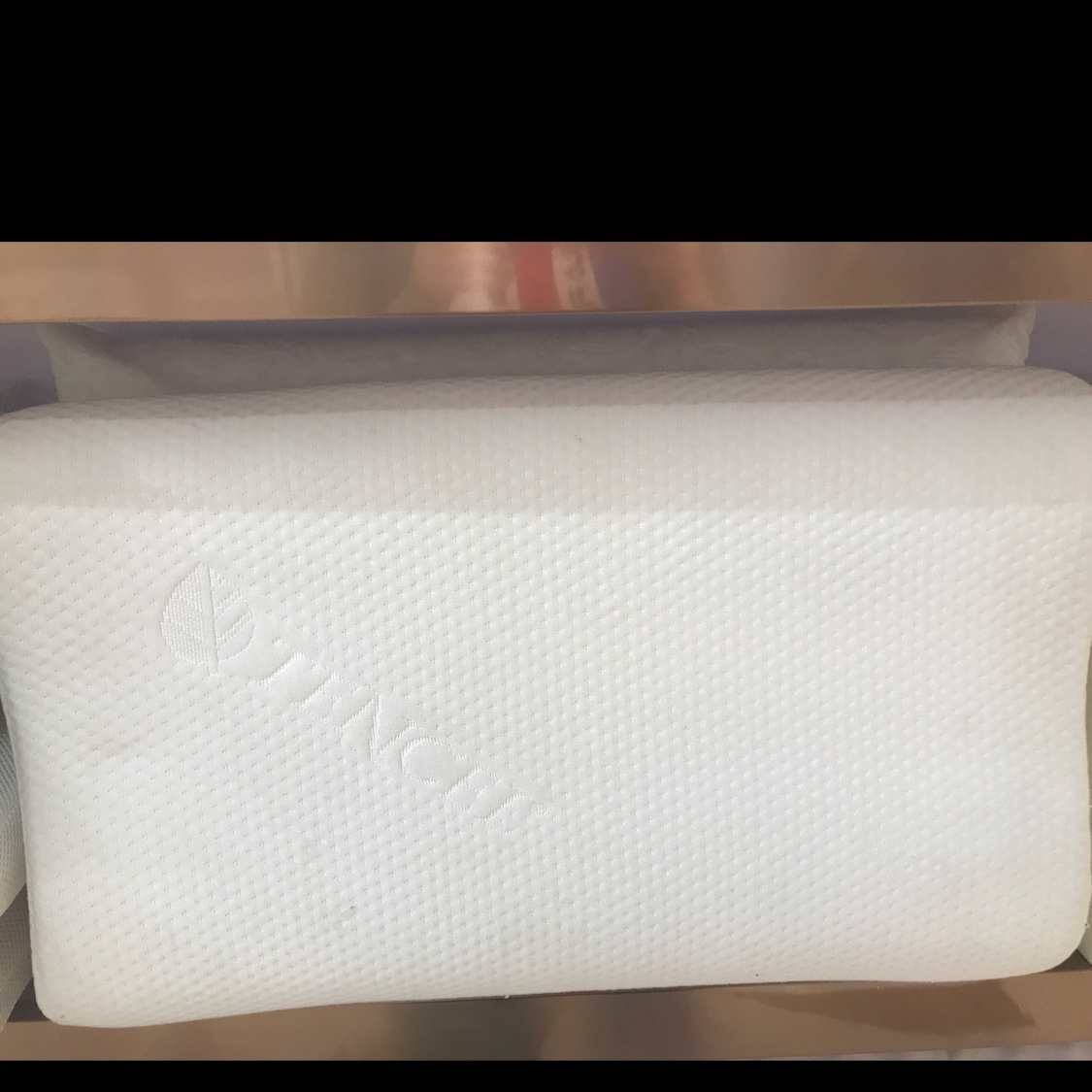 Massage the heating memory pillow