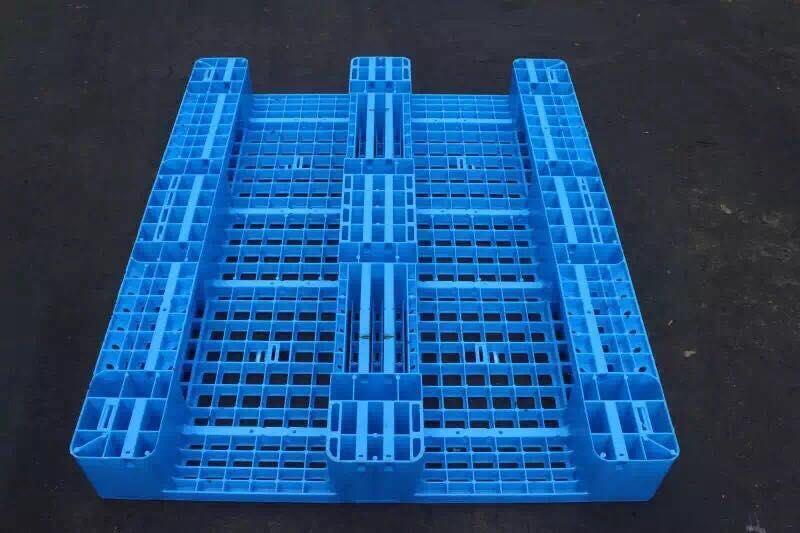 网格川字塑料托盘120*100载重2吨无毒无味防静电详情图1