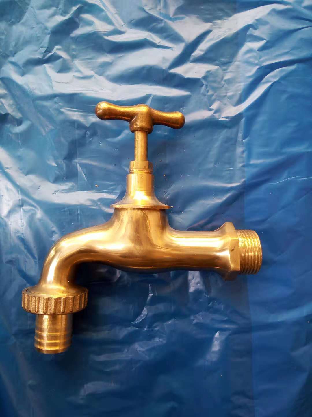 抛光大体全铜水龙头 Big house图