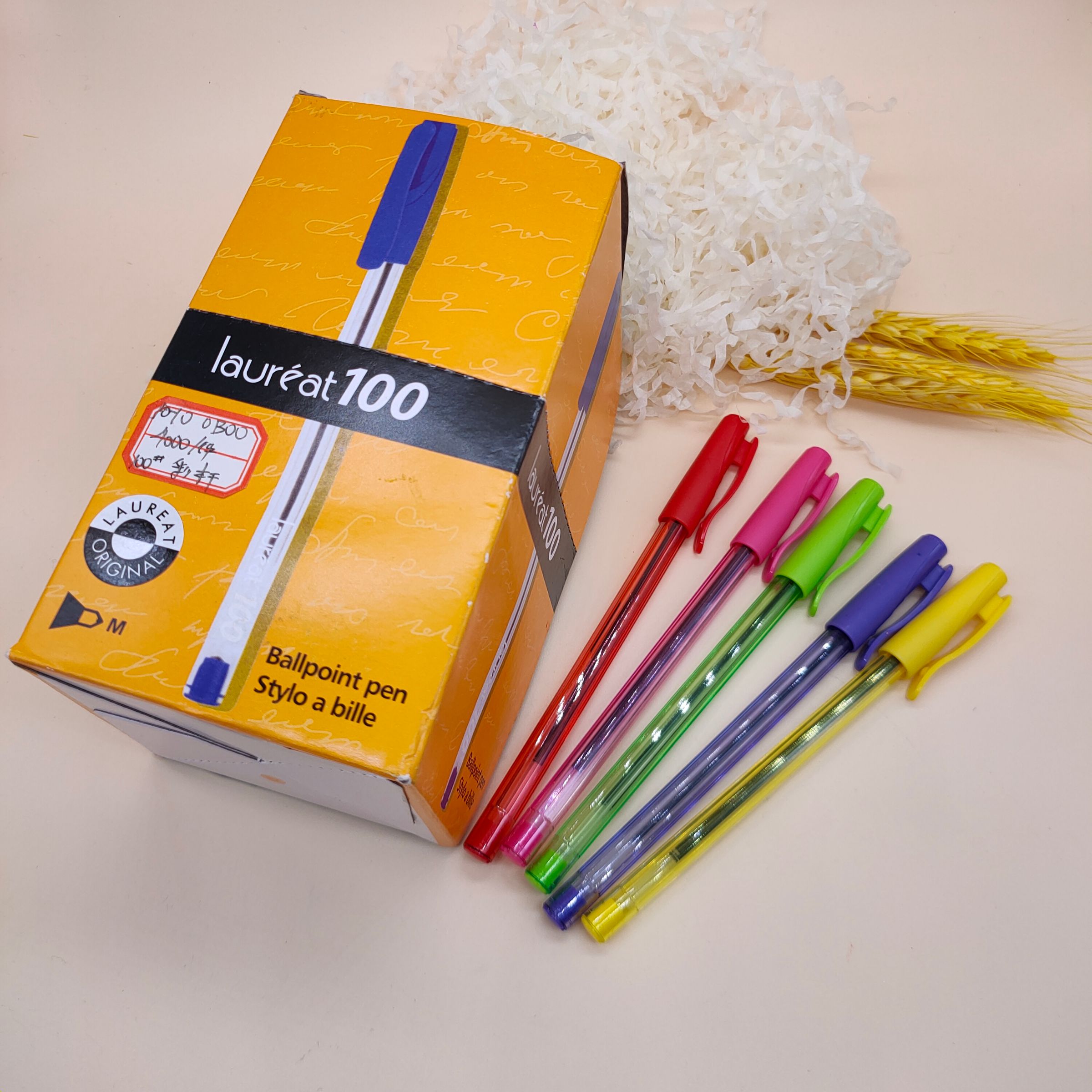 Transparent colored pole ballpoint pen waterproof smooth portable ballpoint pen student exam office ballpoint pen details Picture