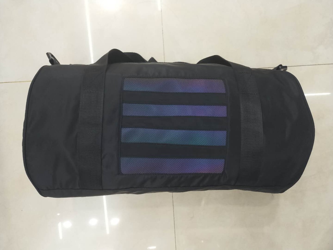 新款批发运动健身旅行干湿分离带鞋位可印logo包