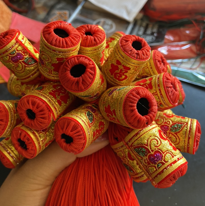 Suizi wedding accessories