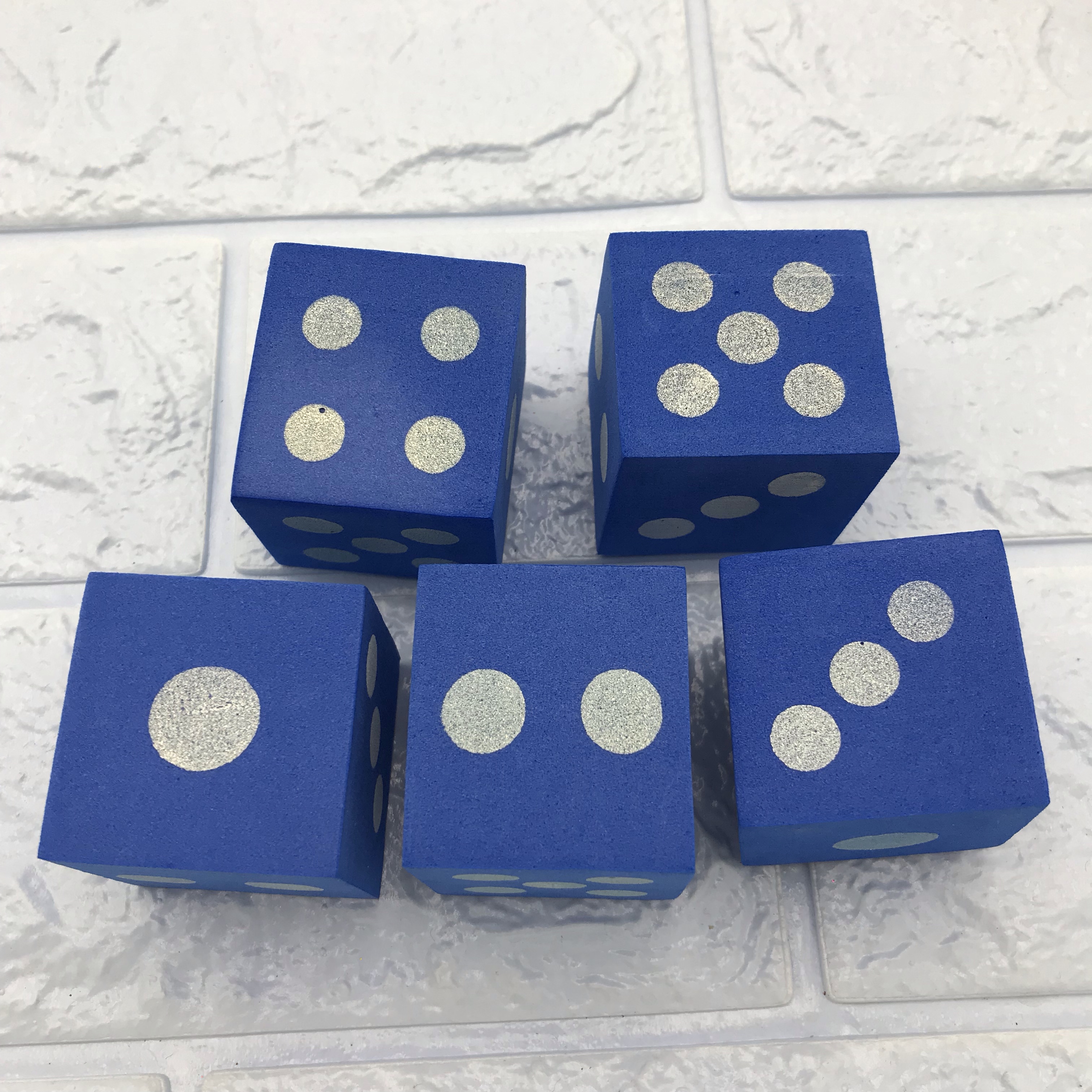 玩具骰子细节图