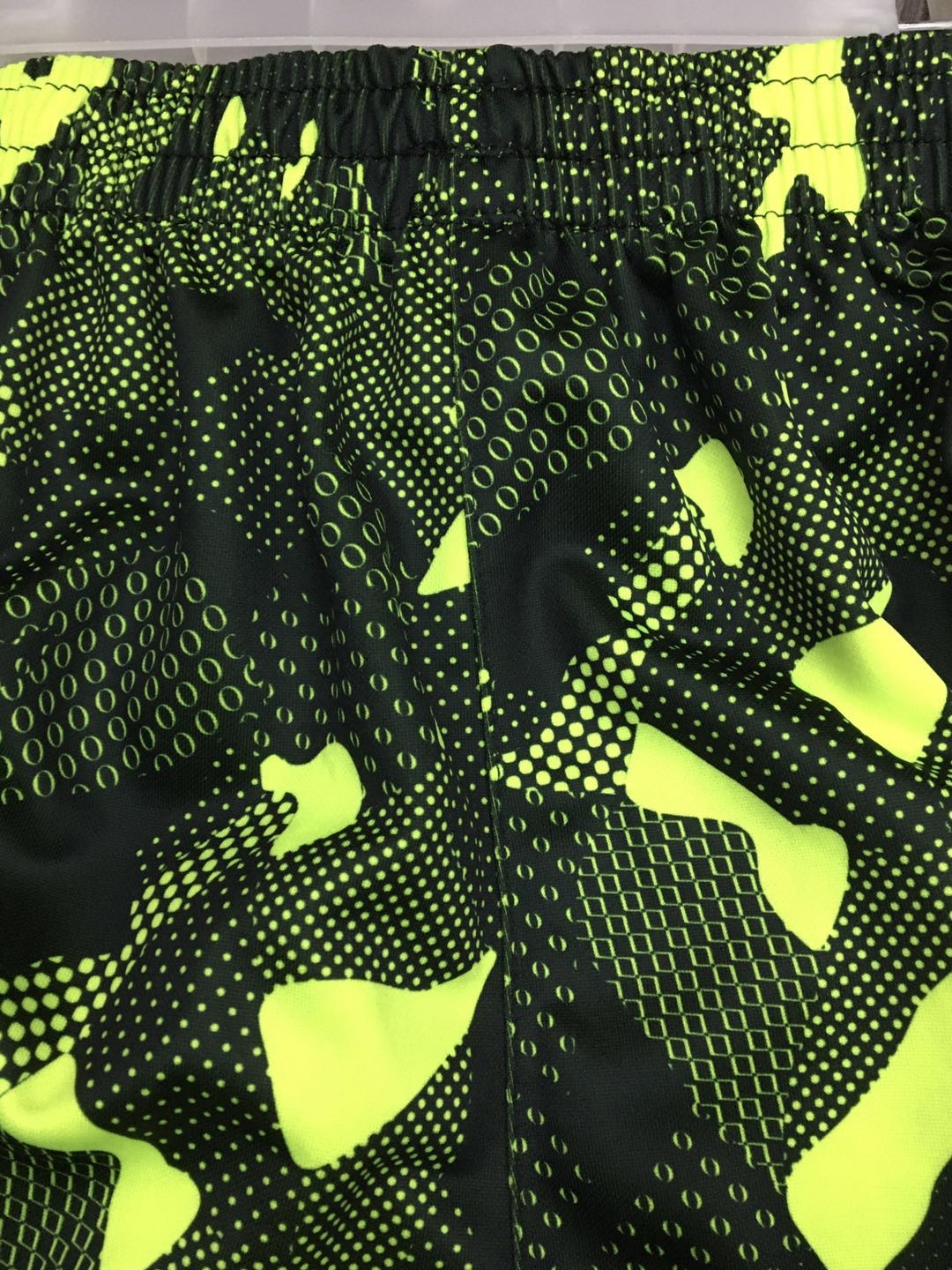 Custom-made trendy and fashionable sportswear for foreign trade in bright green details Picture