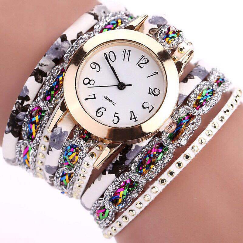 Summer bestsellers: Retro winding ladies' wristwatches, ethnic style accessories, creative quartz watches, wholesale on AliExpress