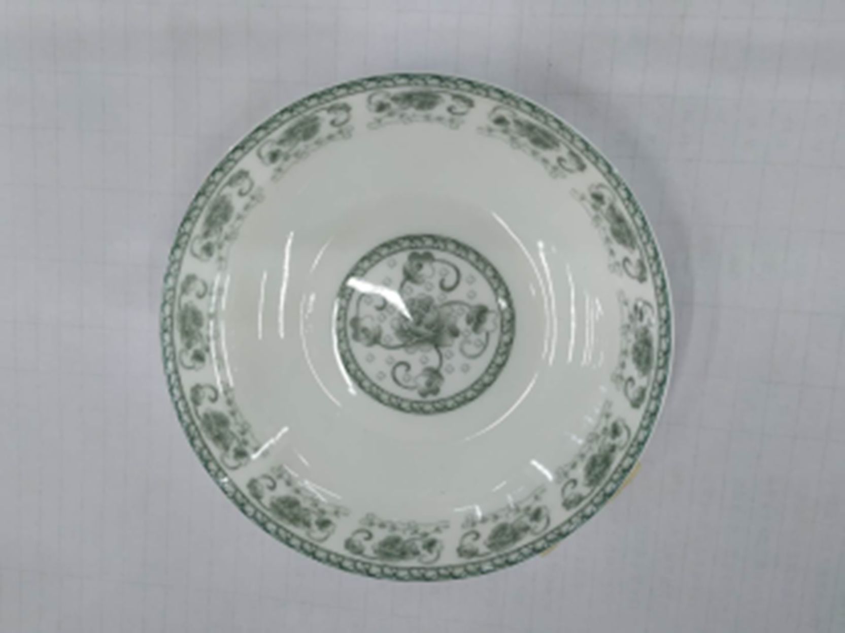 Yiwu Selection in glaze 4.25 inch small mouth dish /35430 full figure