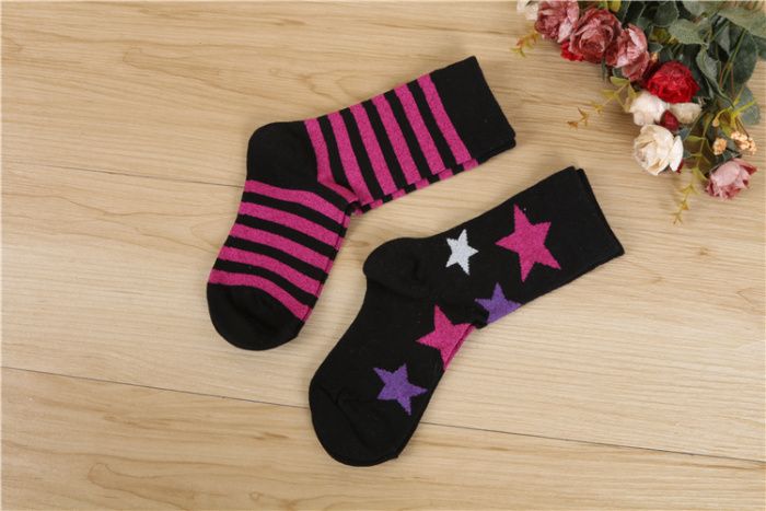 New fashion jacquard cartoon socks warm children socks