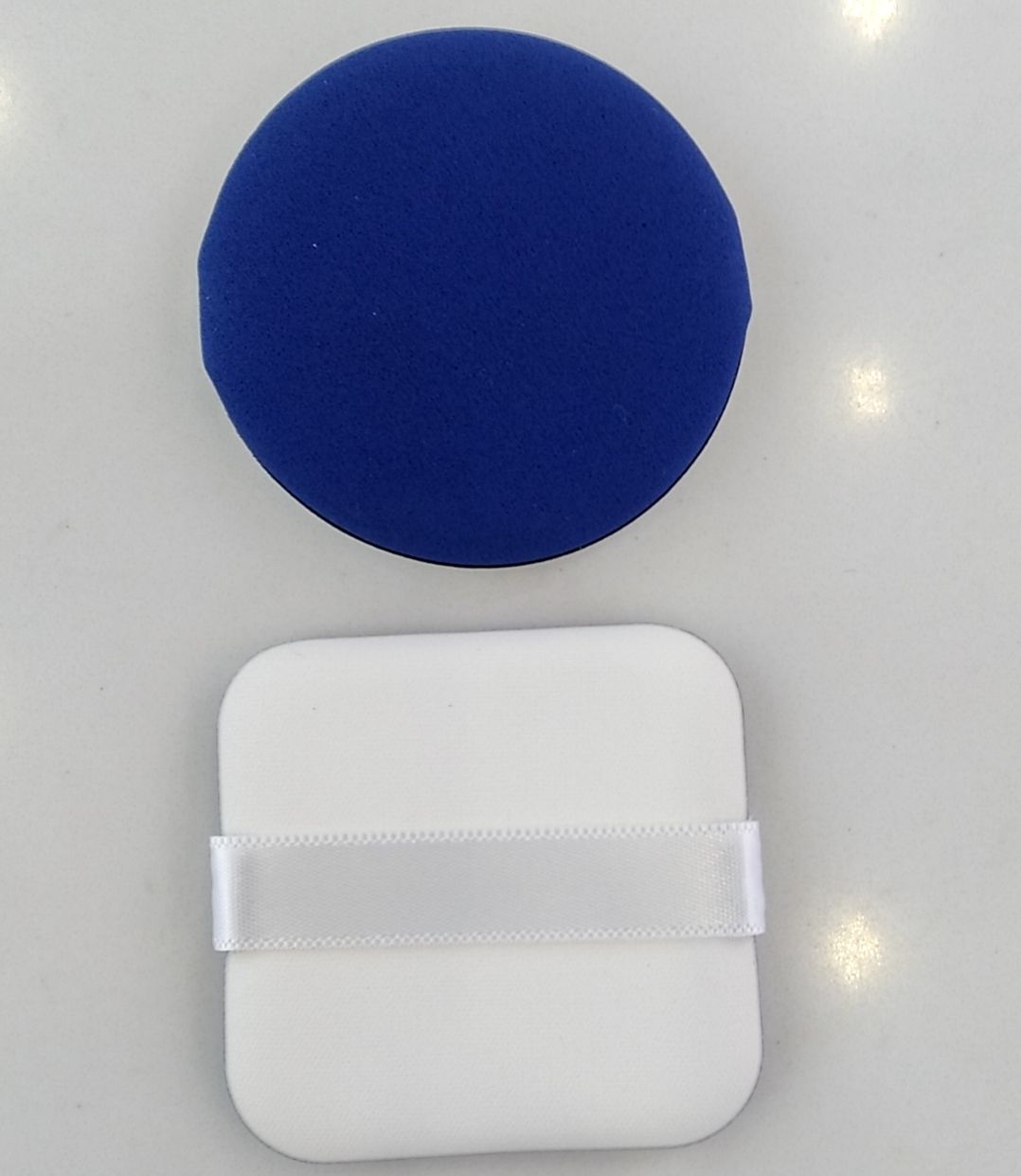 1 square 1 round colchão de aire azul y blanco details Picture
