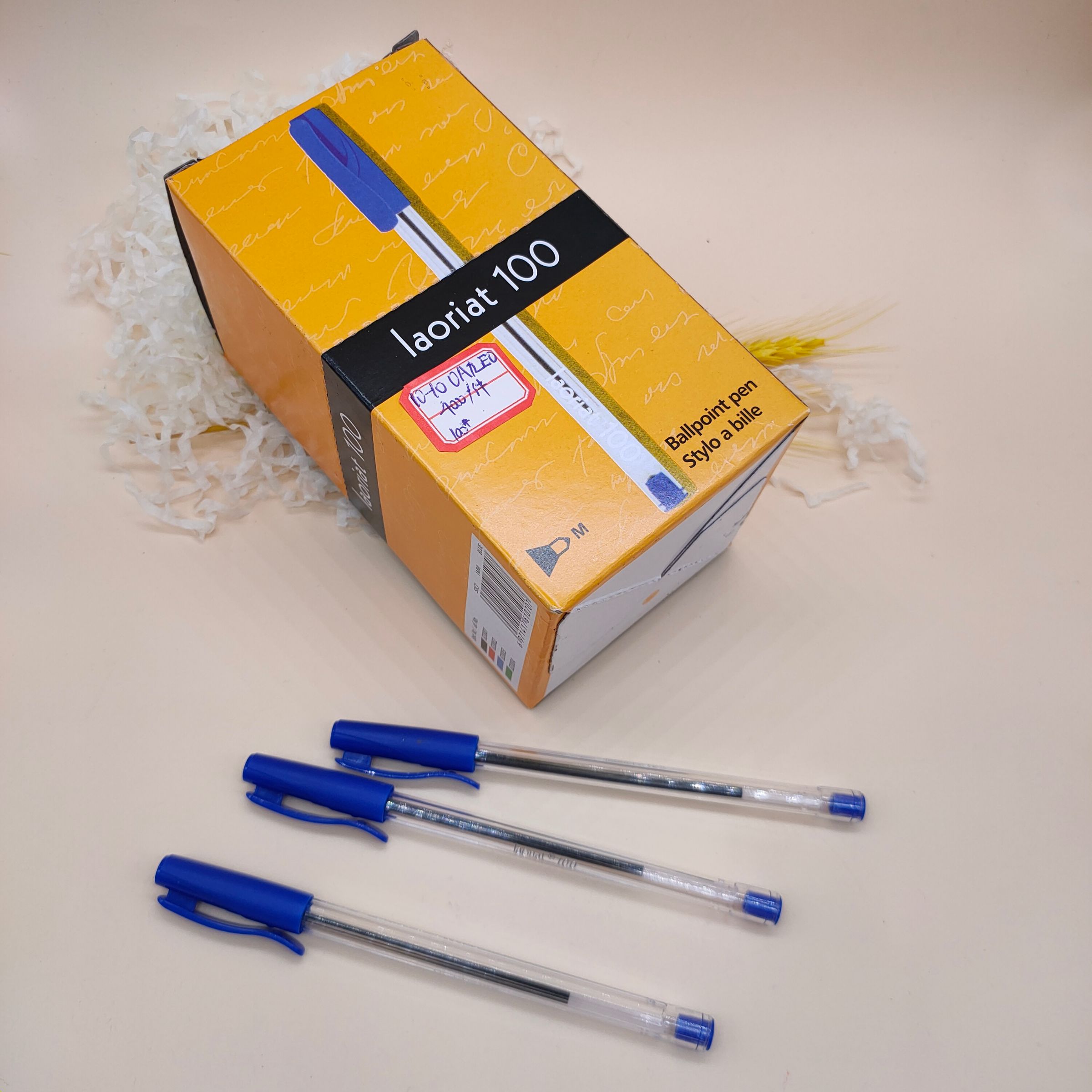 Student writing test Ballpoint pen Office writing ballpoint pen transparent rod thumbnail