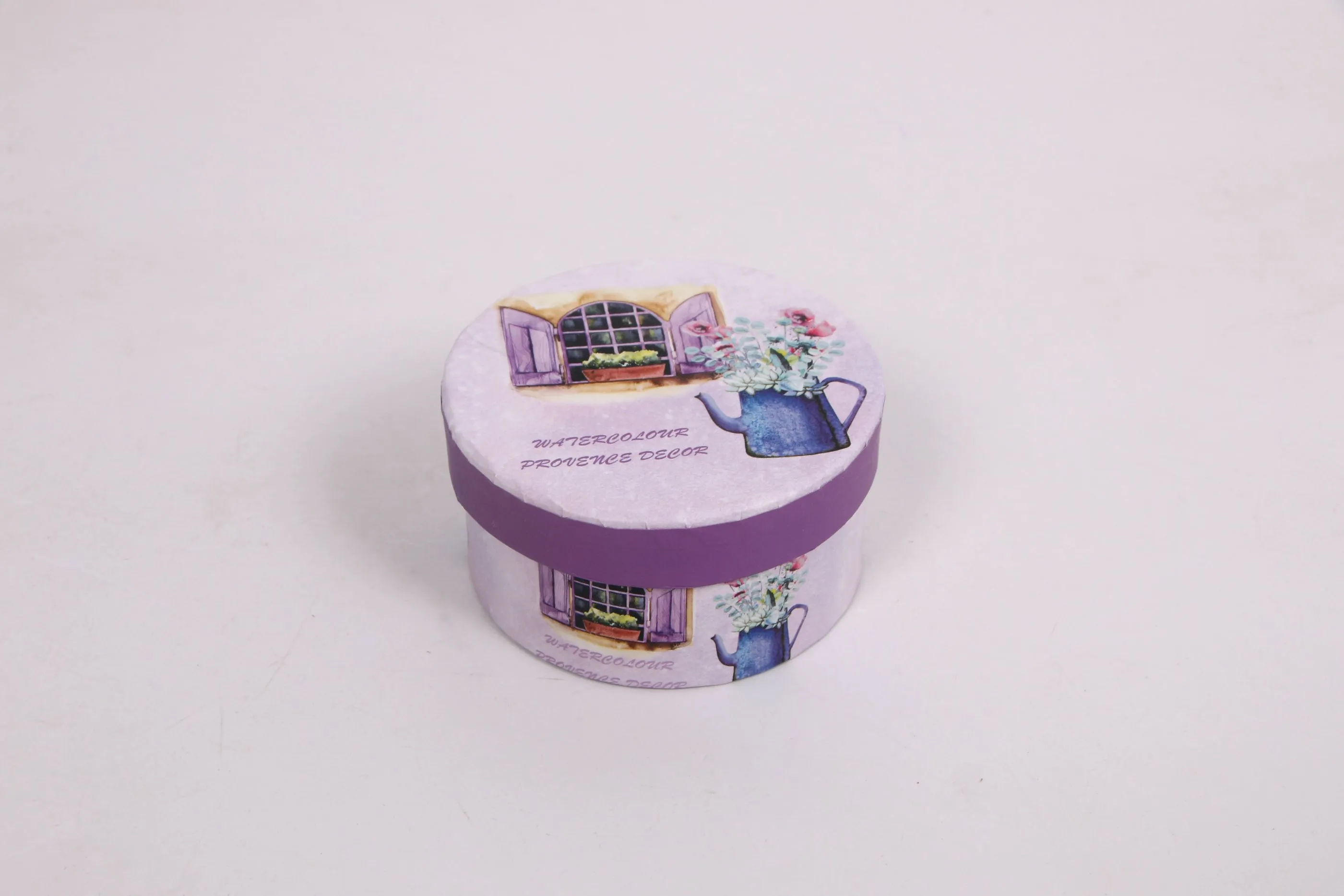 A single round gift box, jewelry box, present box and wedding candy box detail image 6