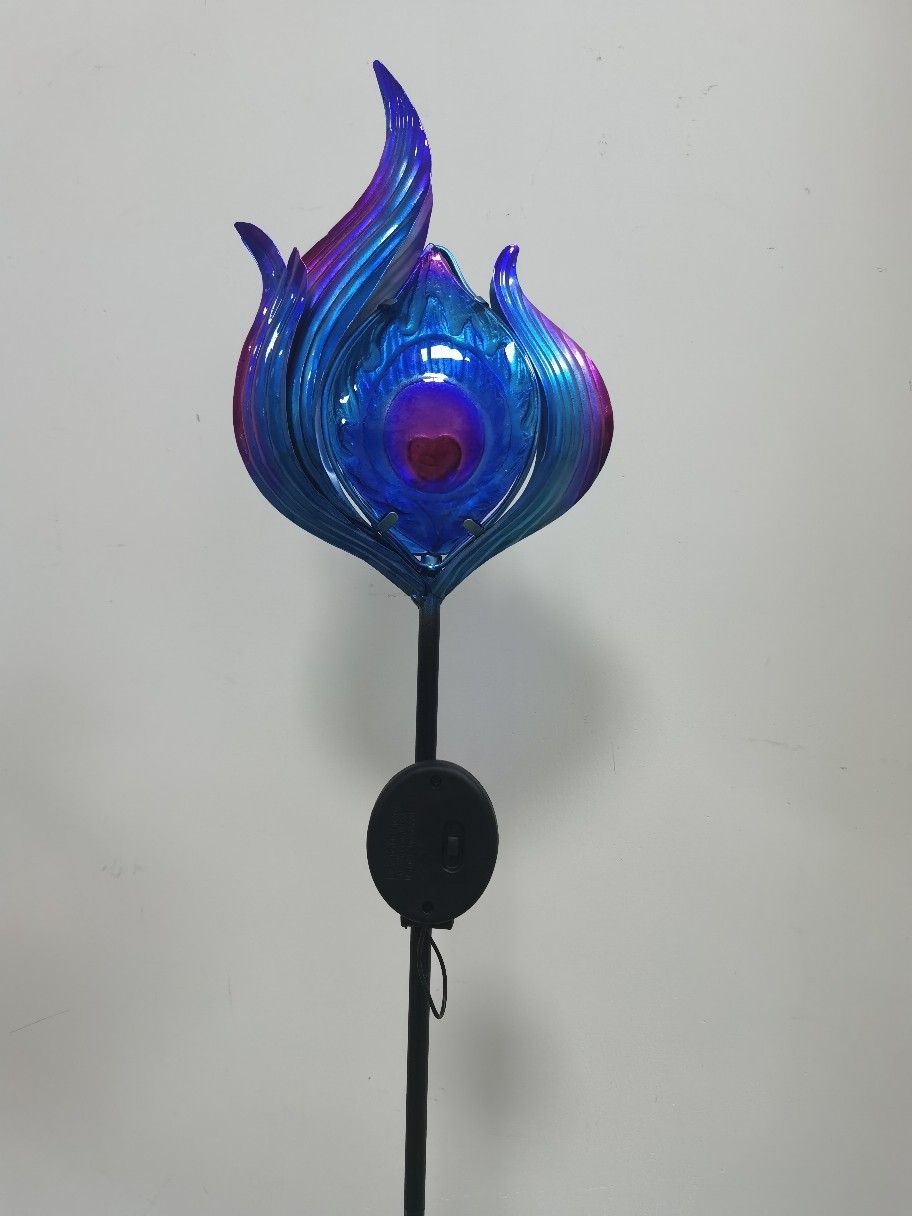 彩色火焰花园庭院火焰灯太阳能灯插地式创意铁艺工艺灯支持定制
