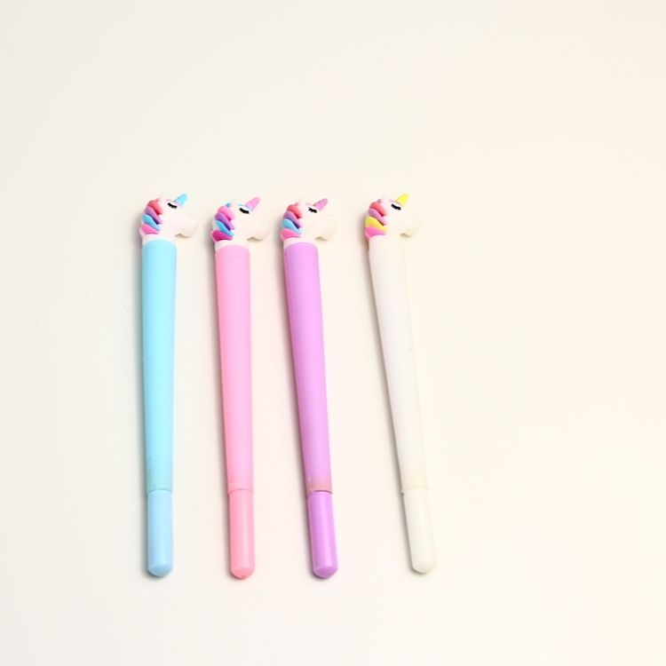 One unicorn Neutral pen full figure
