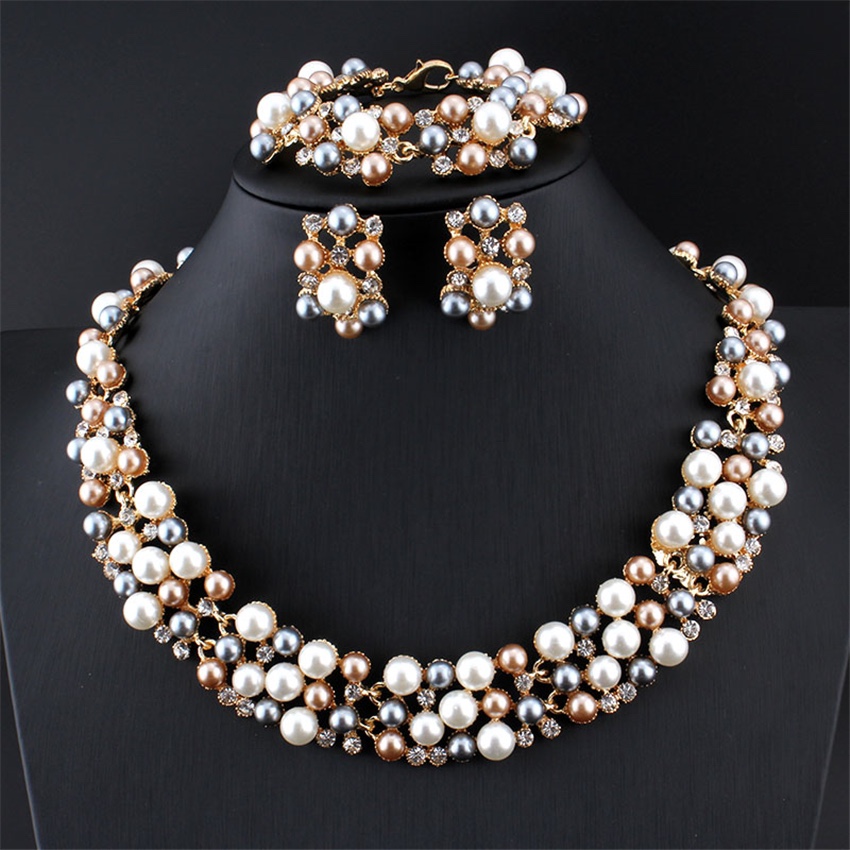 Bridal earrings, necklace and pearl set thumbnail