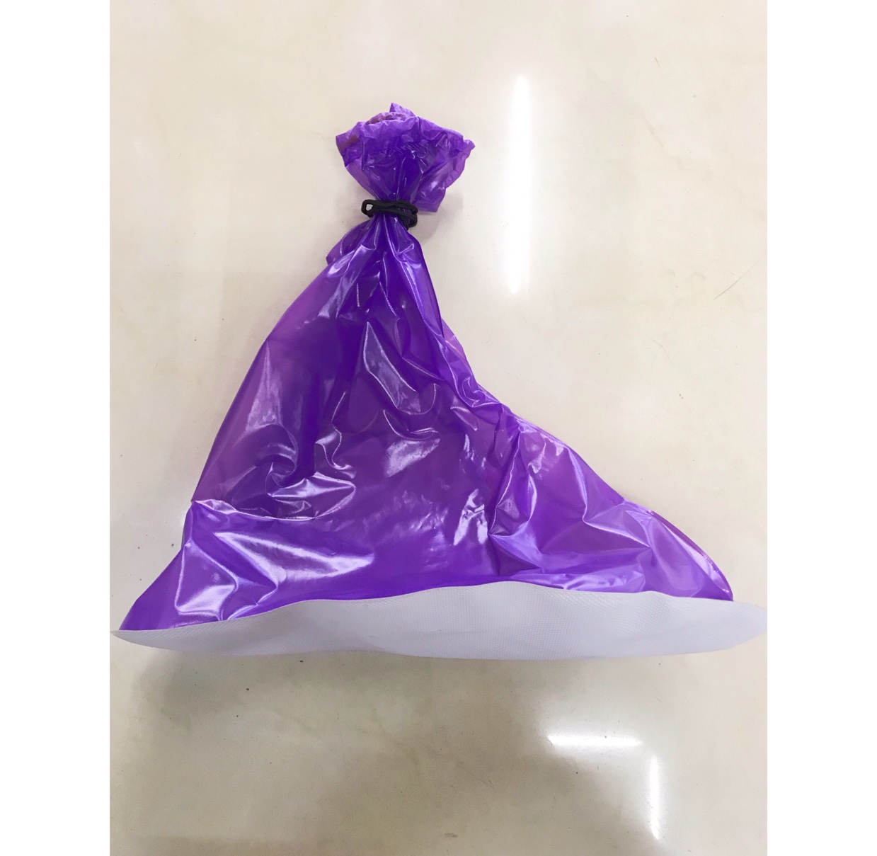 Fashion rainproof cover thumbnail