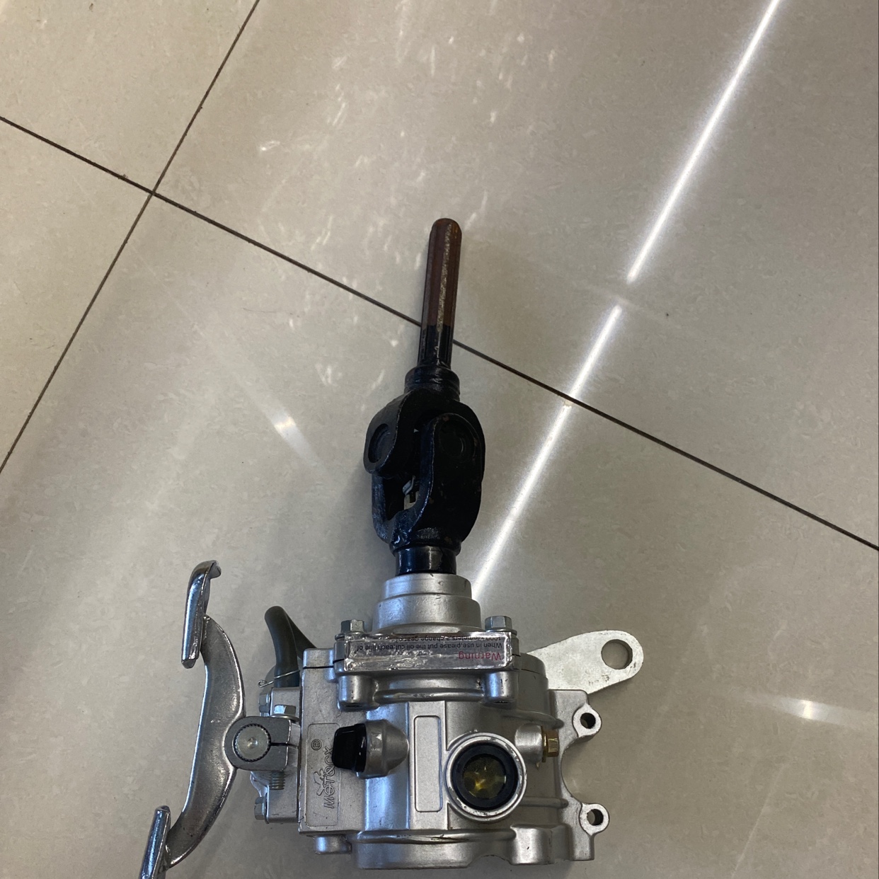 Three-wheel inverter thumbnail