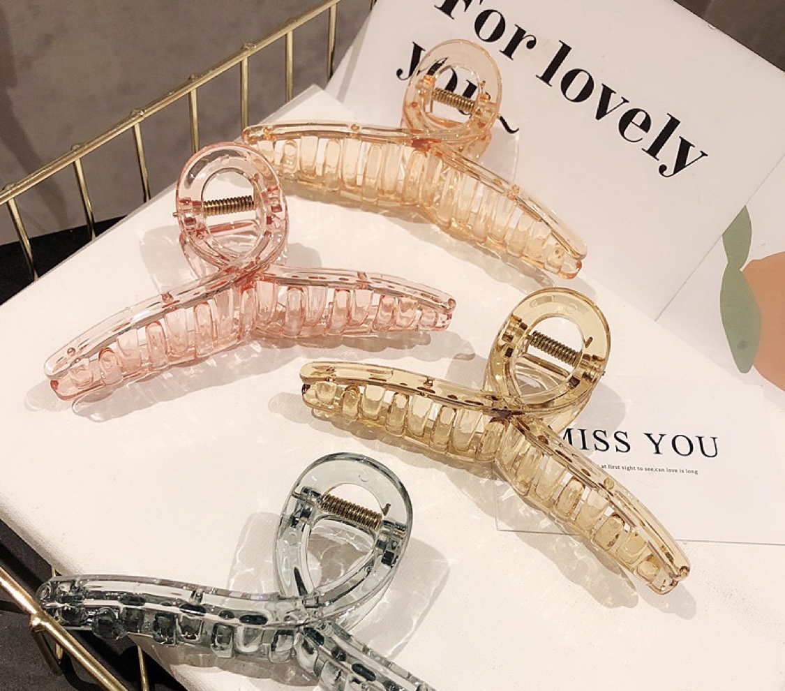 Korean version of Ins wind cross grasp transparent hair grasp thumbnail