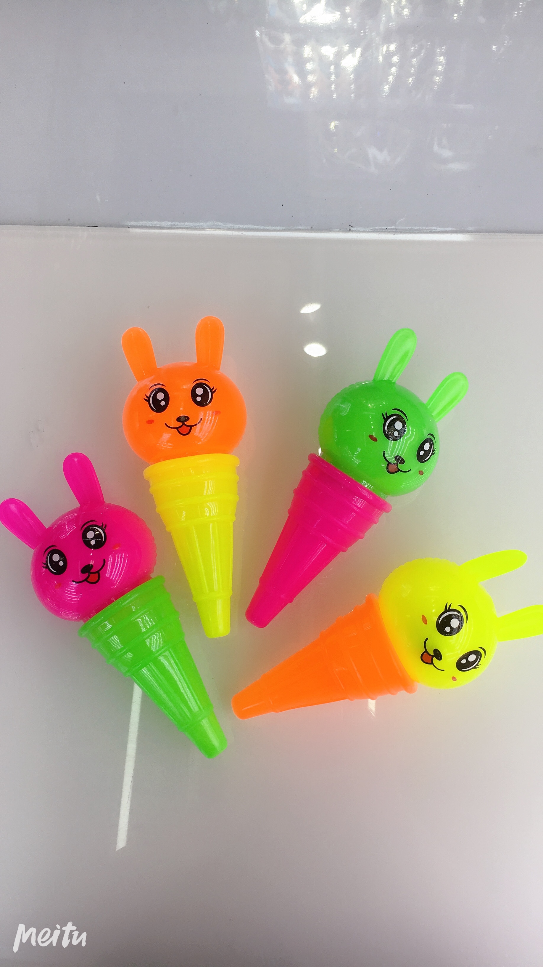 儿童玩具七彩发光玩具冰淇淋兔细节图