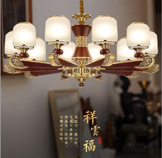 An ancient new product, a Chinese-style chandelier made of rosewood and red sandalwood, with a full copper glass lampshade
