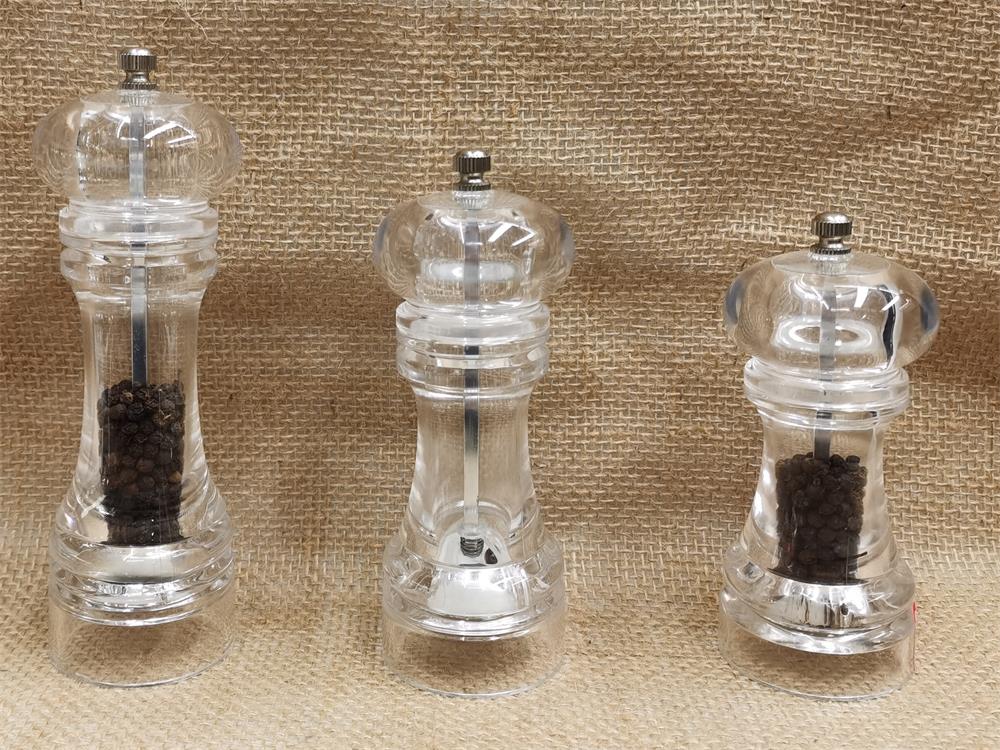 There are many styles of acrylic salt and pepper salt grinders detail image 1