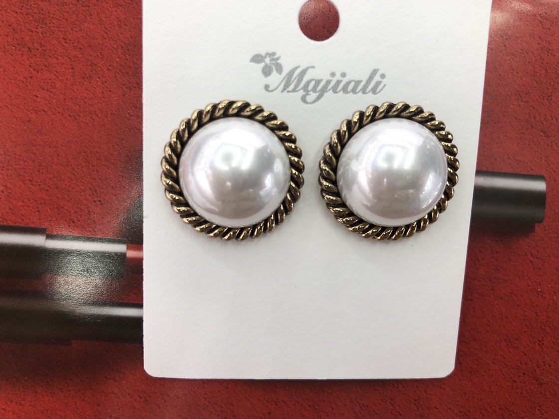 Vintage Large Pearl Stud Earrings