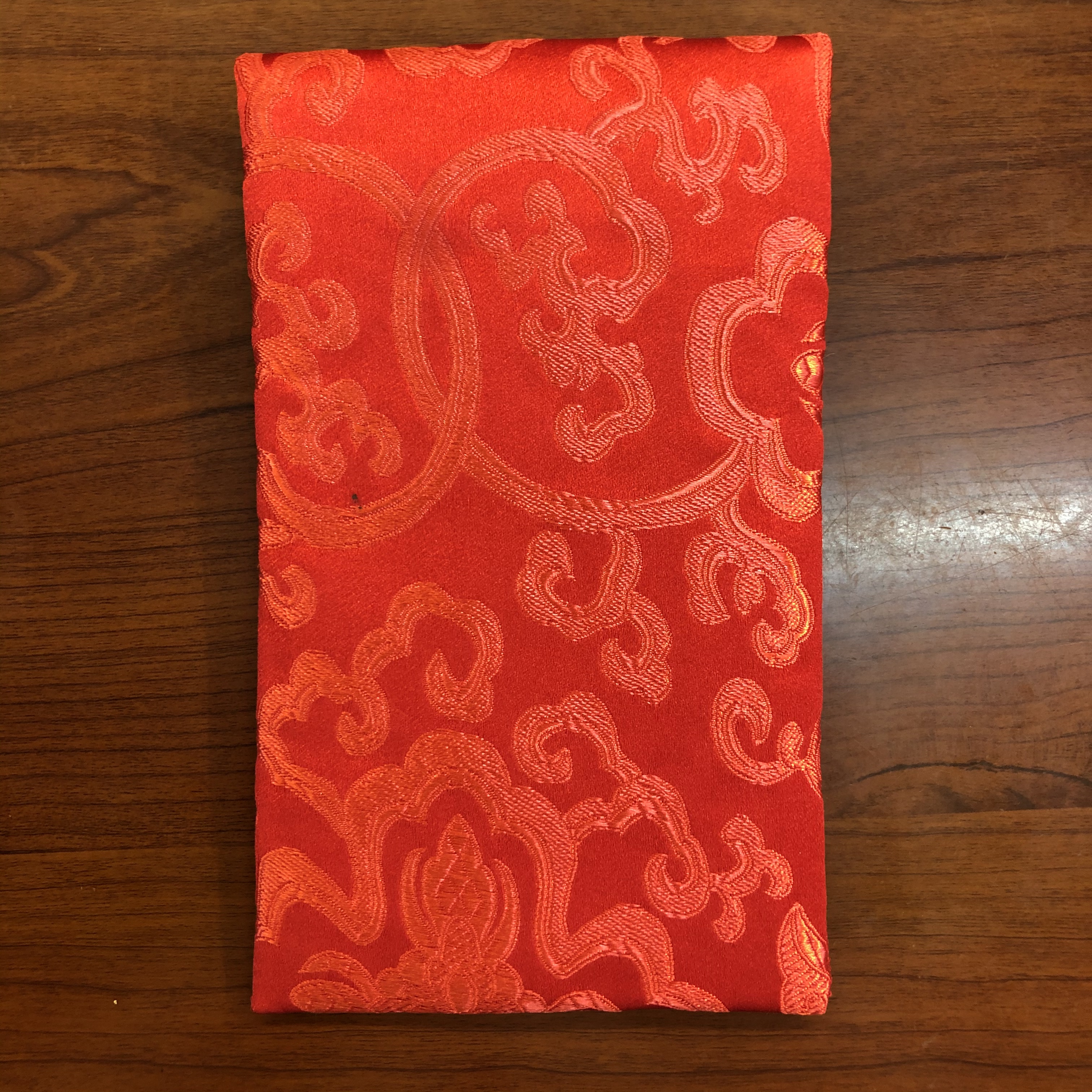 Fabric Red Envelope with Auspicious Characters 1 (Single Category) Item Picture