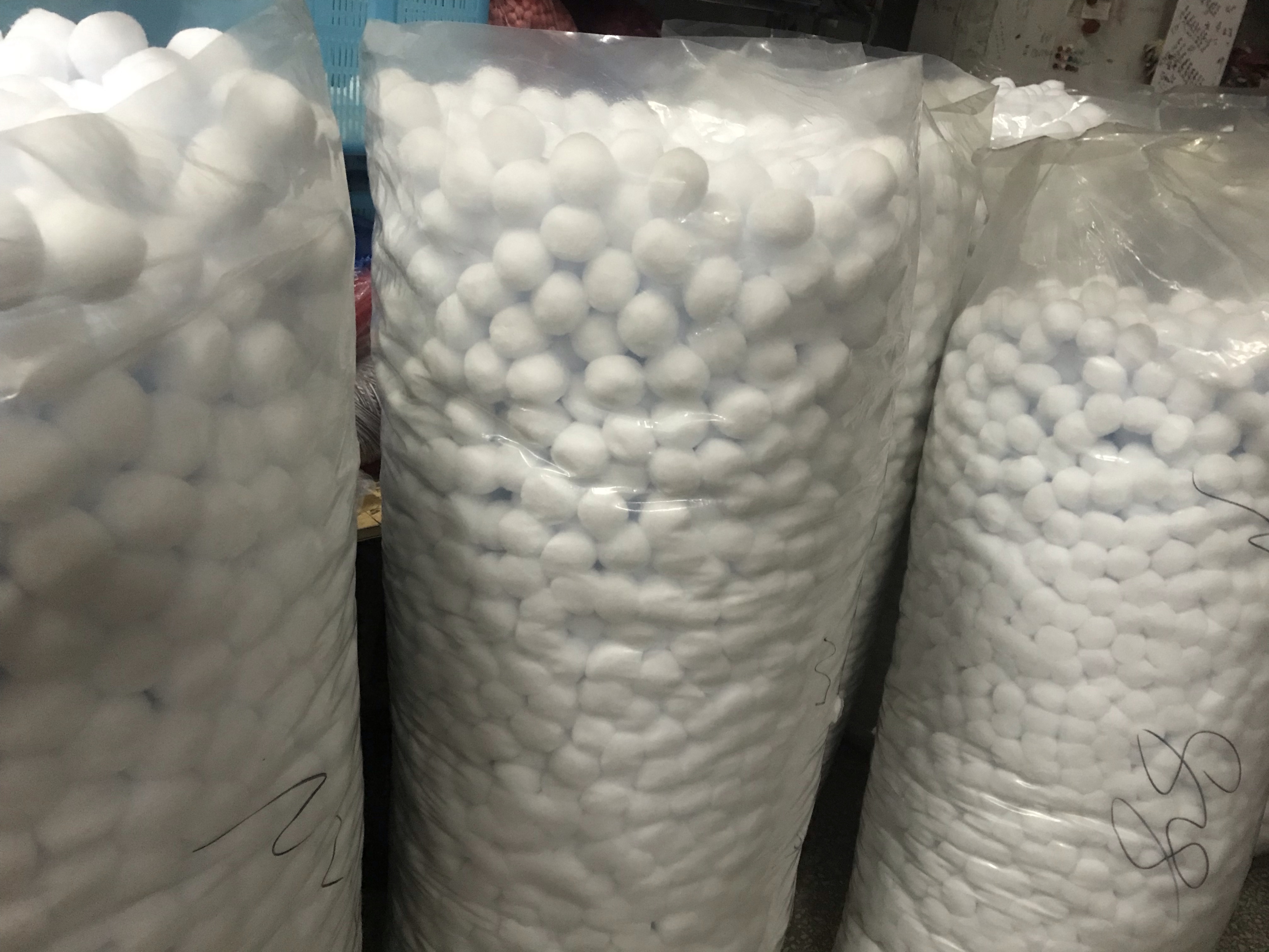 5.5公分假毛填充毛球 白色大毛球 圣诞毛球 DIY服装辅料配饰毛毛球详情图7