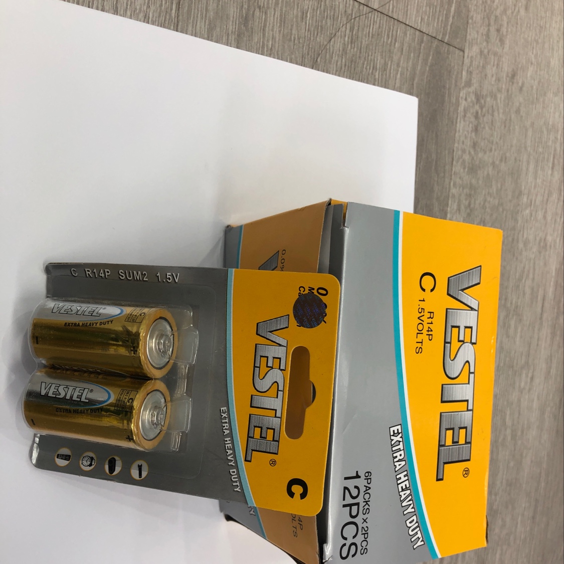 VESTEL No. 2 has two card-attached batteries Item Picture