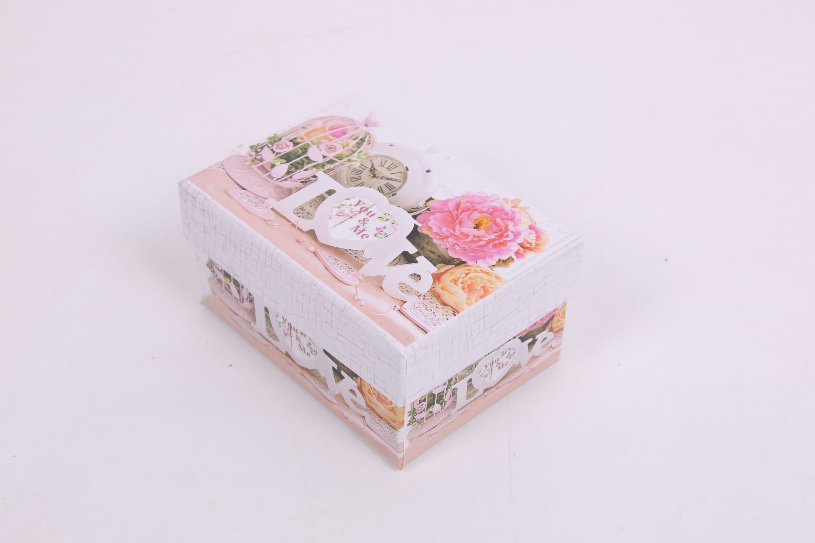 A single rectangular gift box, jewelry box, jewelry box and present box detail image 6