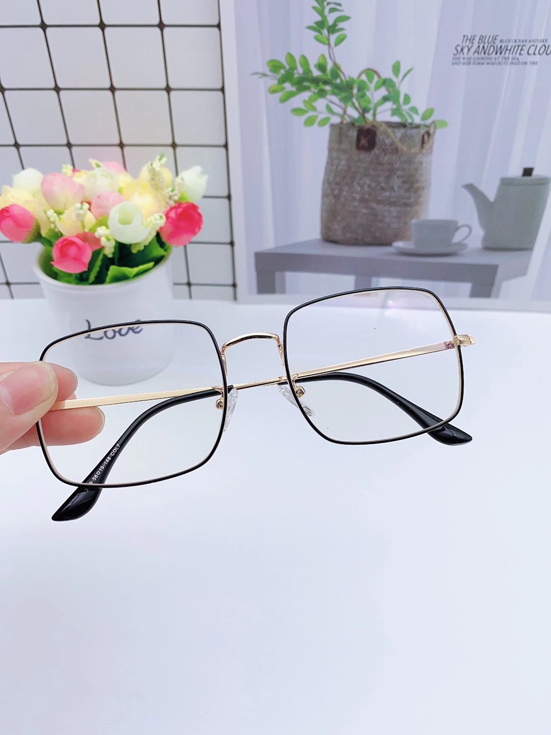 Металлический прибор для близорукости Item Picture