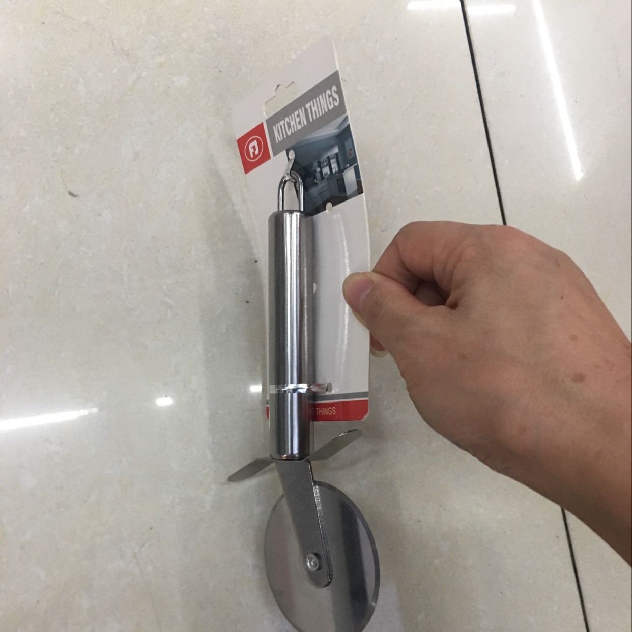 Pizza Cutter details Picture