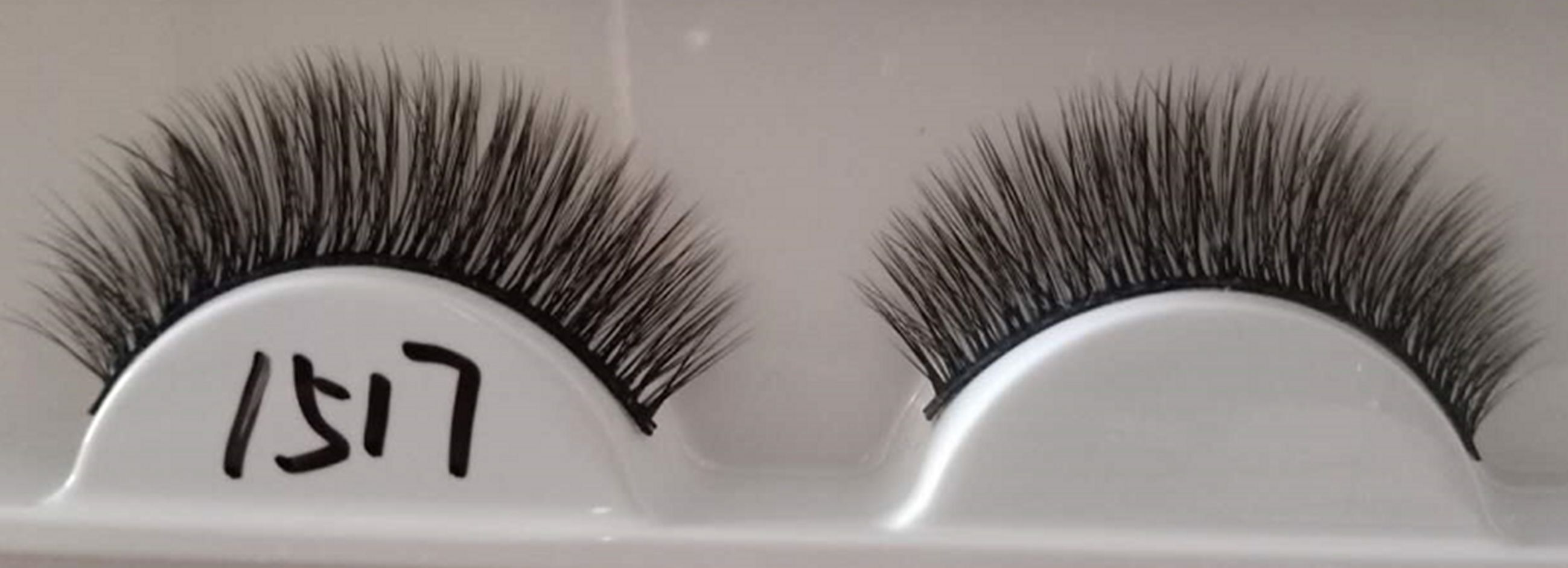Yiwu Selection a pair of false eyelashes 1517/30264 full figure