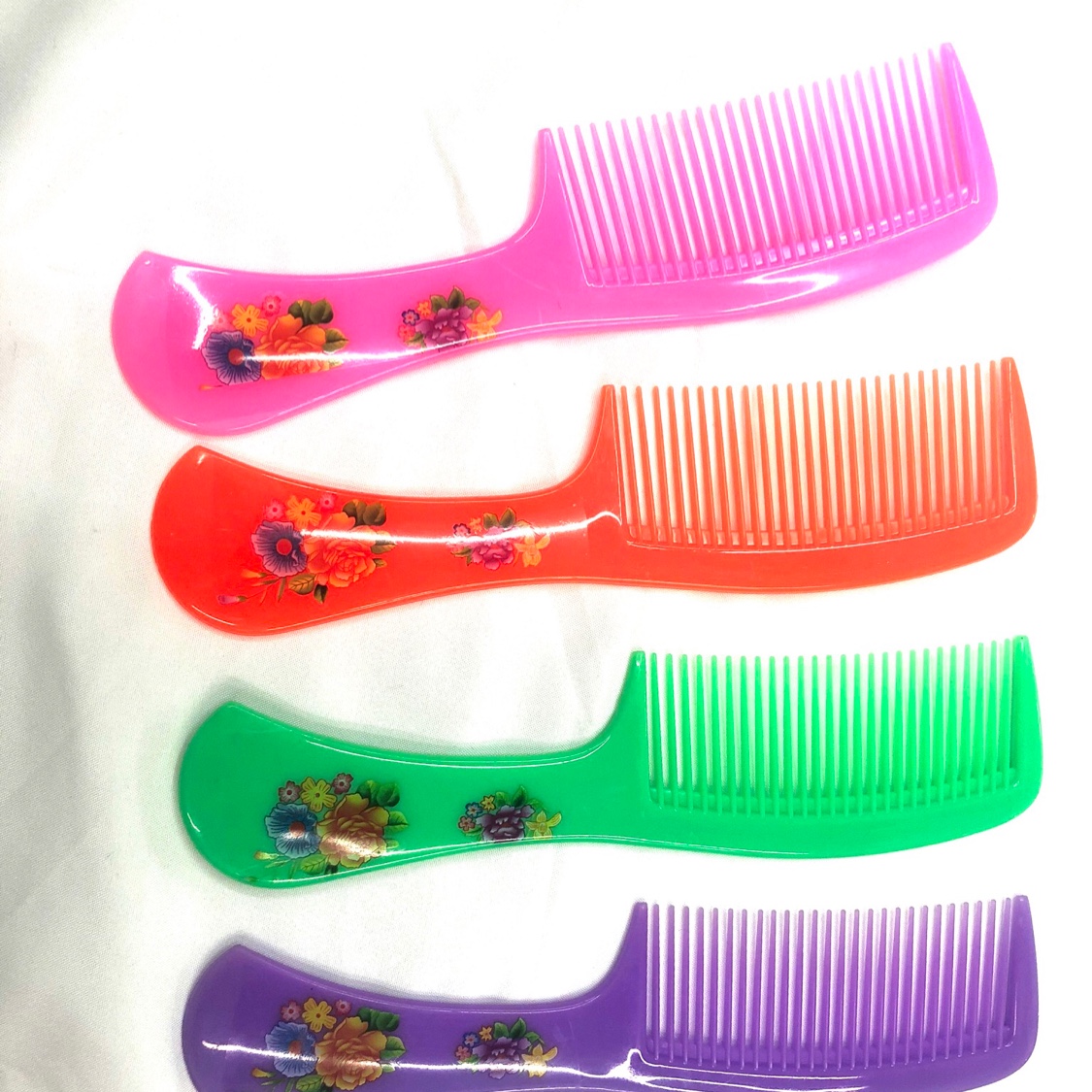 厂家直销印花塑料梳子 地摊热卖梳子 4色果冻色梳子PP材料梳子