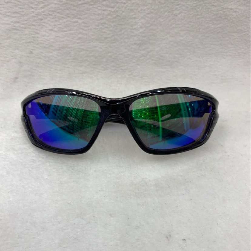 Sports glasses